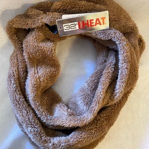 Plush Sherpa Infinity Round Scarf- Hazelnut Brown